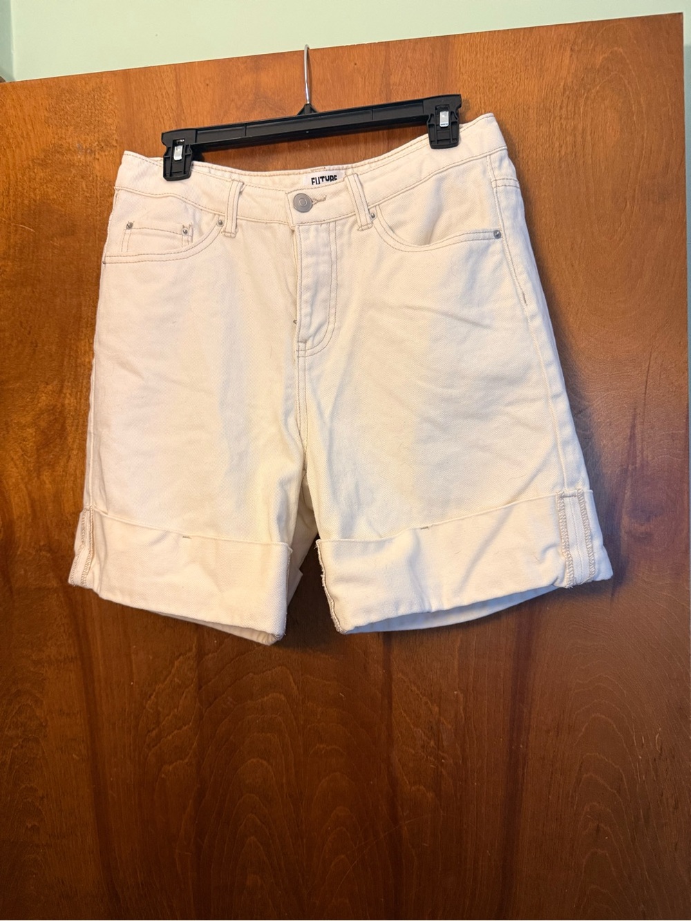 Cream High-Rise Cuffed Women’s Shorts